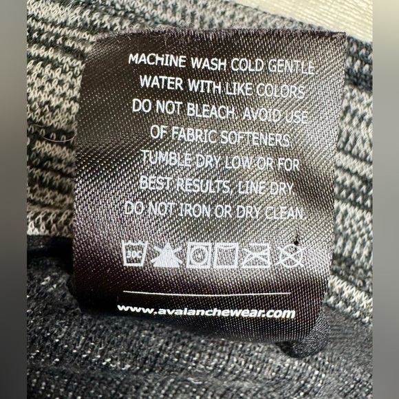 AVALANCHE Women’s XLarge Long Sleeve Thermal Top REDUCED ❗️ - Picture 3 of 8